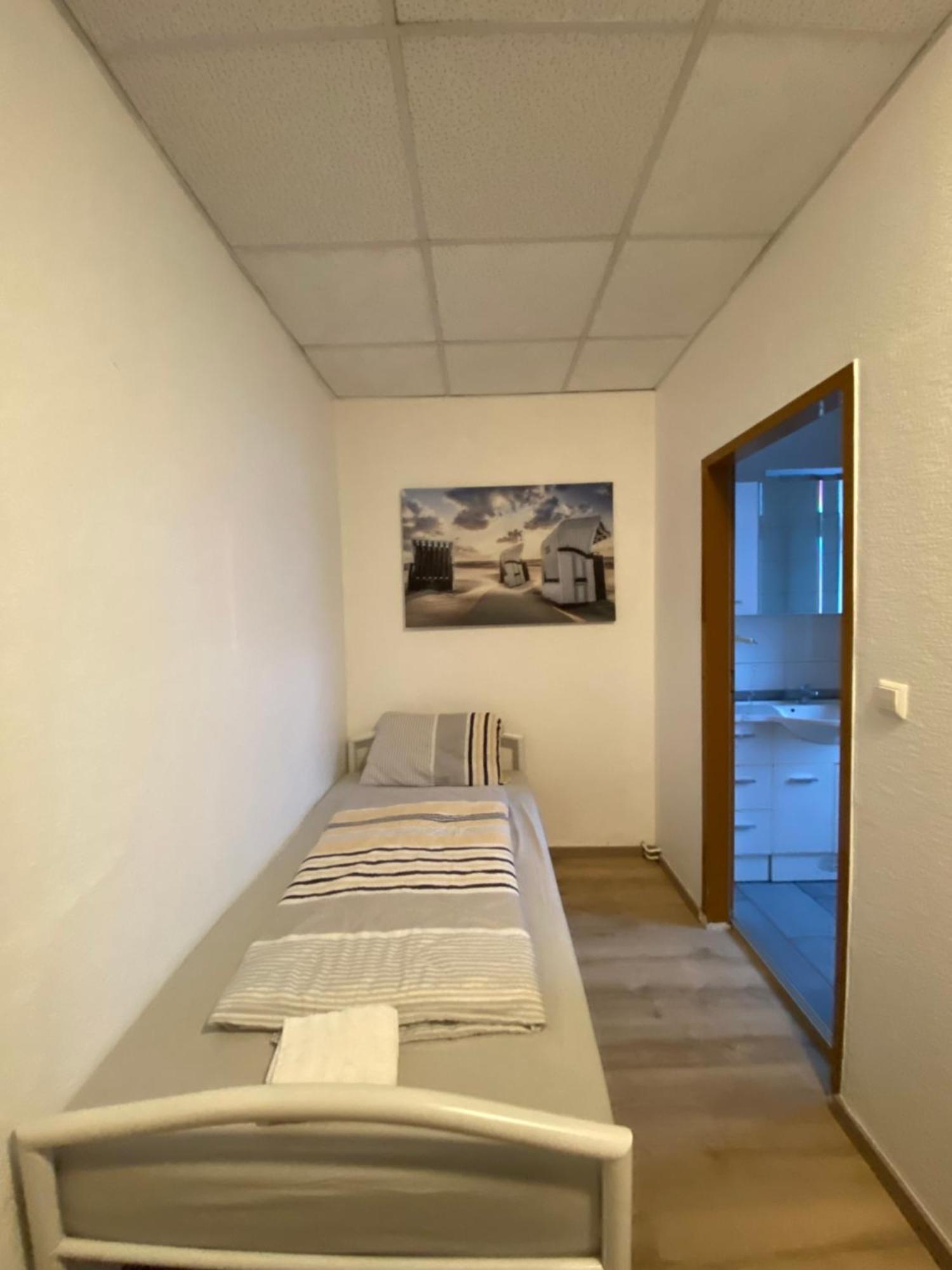 Voyage Pension Leipzig Buitenkant foto