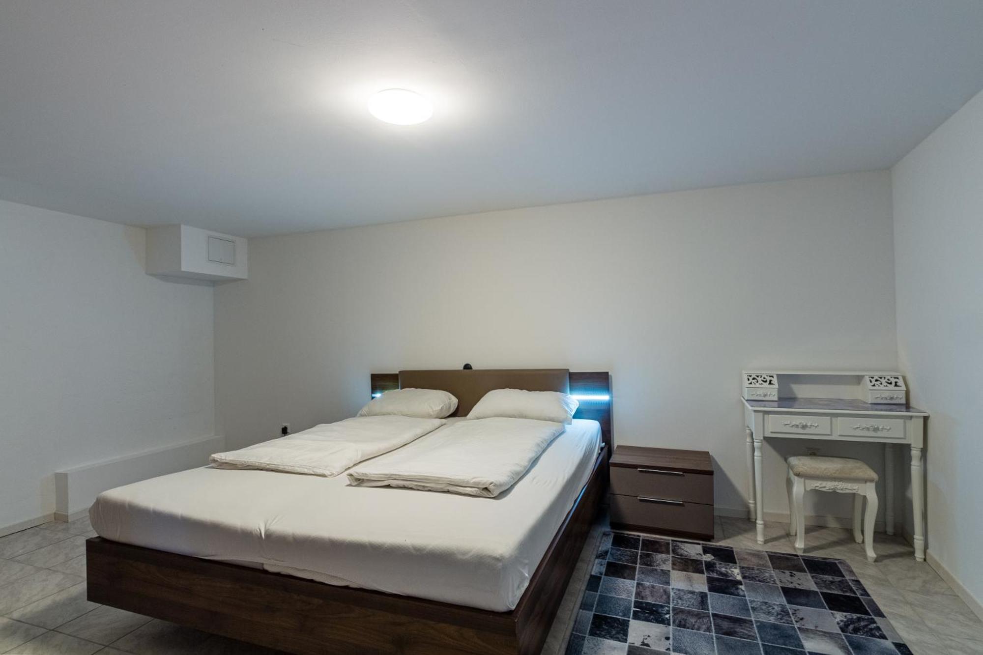 Voyage Pension Leipzig Buitenkant foto